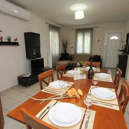 Elpida Holiday home